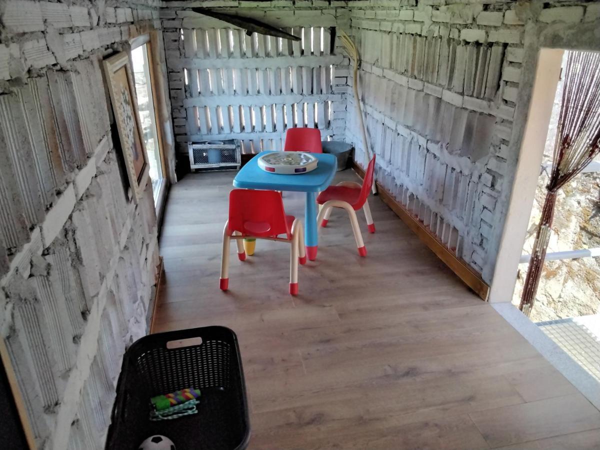 Apartmán Casa A Coruxa San Salvador de Poio Pokoj fotografie