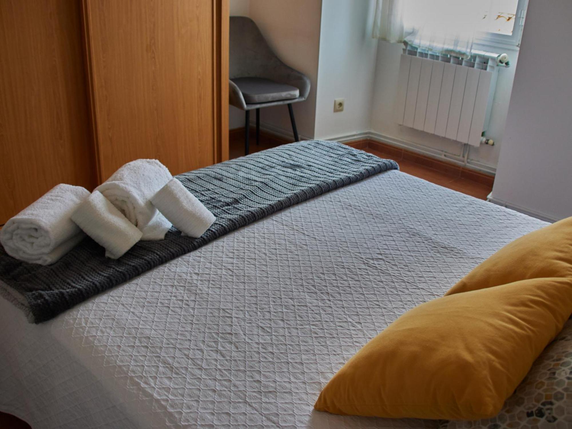 Apartmán Casa A Coruxa San Salvador de Poio Pokoj fotografie